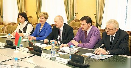 В Гродненском облисполкоме обсудили международное сотрудничество в рамках проектов Красного Креста