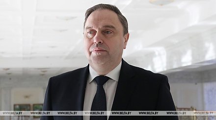 Ограничение массовых мероприятий и доплаты медработникам - Владимир Караник рассказал о новых мерах в связи с коронавирусом