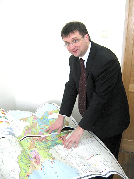 7 апреля — День геолога. Посвятил себя науке