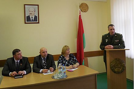 Система образования и Декрет №3 —  центральные темы разговора на Едином дне информирования в Вороновском районе