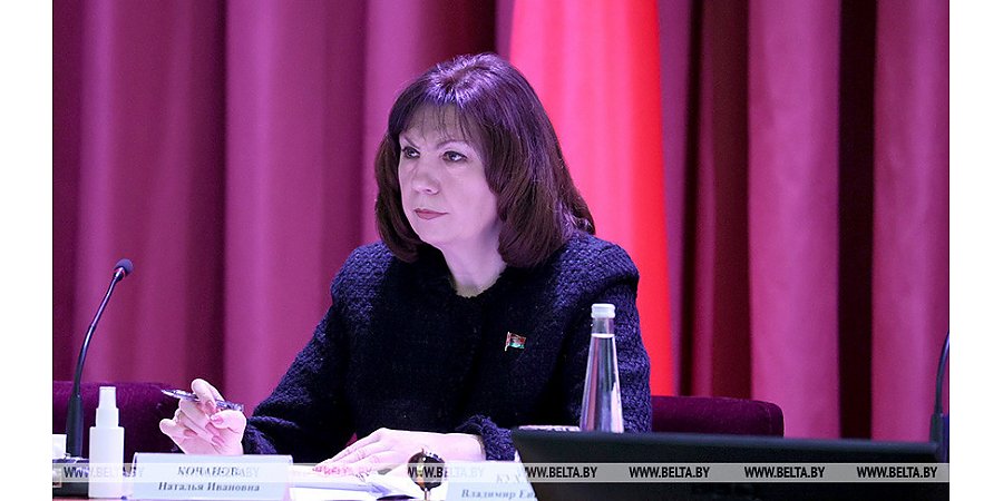 Кочанова: у граждан должна быть возможность попасть на прием к любому должностному лицу