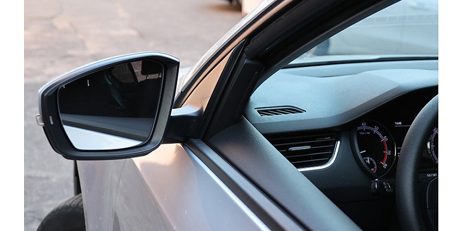 В Беларуси увеличили размеры страховок на транспортные средства из ряда стран