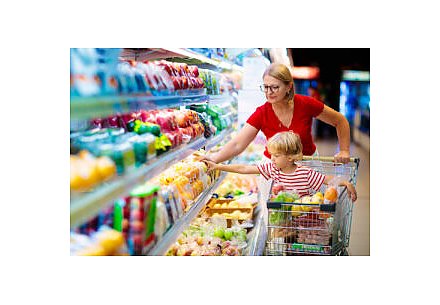 Поляки уже запасаются на зиму и скупают не только сахар