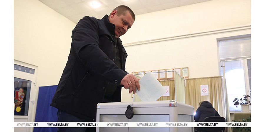 Досрочное голосование на выборах Президента продолжается в Беларуси