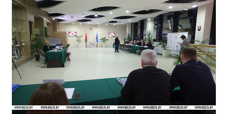 В Беларуси закрылись участки на выборах депутатов
