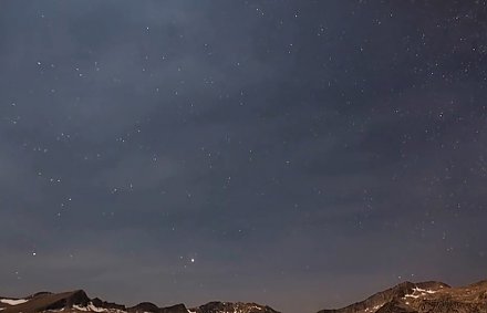 Жители Земли наблюдали пик метеорного потока Ориониды