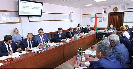 Роман Головченко: необходимо максимально эффективно обеспечить уборку сахарной свеклы и ее переработку