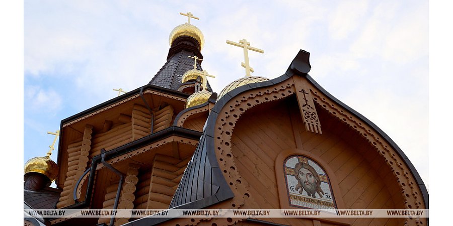 Александр Лукашенко на Рождество приехал в Свято-Елисаветинскую обитель