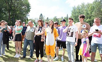 ФОТОФАКТ: Региональные соревнования по ходьбе с препятствиями "BEER-старты" прошли на Августовском канале
