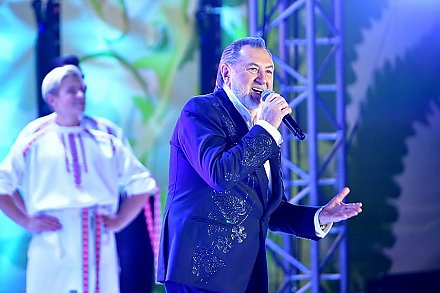 Анатолий Ярмоленко: школу армии должен пройти каждый мужчина