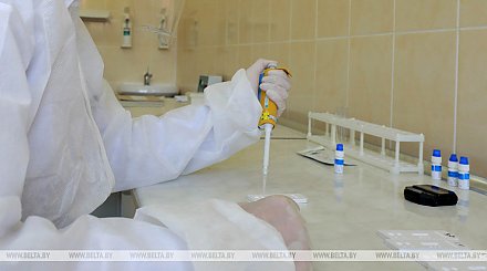 В Украине мужчина в третий раз заразился COVID-19