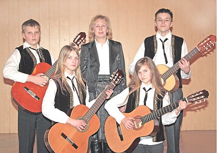 Их объединила  «Золотая лира»