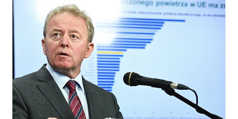 Еврокомиссар: наложенные на Россию и Беларусь санкции приводят к трудностям и переменам в Европе