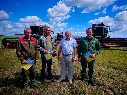 В Вороновском районе ширятся ряды лидеров жатвы