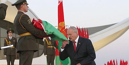 Истинные обереги родной земли. Почему Александр Лукашенко так трепетно относится к государственной символике