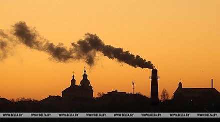 На Солнце прошла мощная вспышка, направленная на Землю