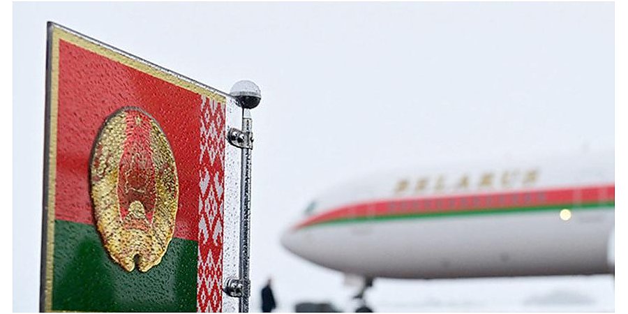 Александр Лукашенко прилетел в Казань. Сегодня здесь открываются "Игры будущего"