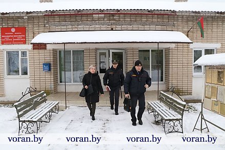 Комплексная профилактическая отработка по предотвращению правонарушений прошла на территории Переганцевского сельсовета. 