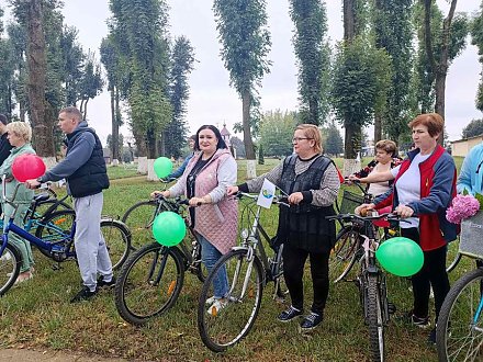 Педагоги Вороновского района отправились в велопробег "Дорогами памяти"