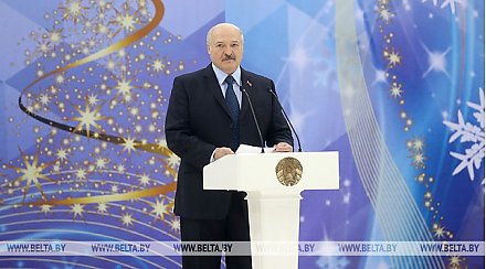 Александр Лукашенко: Рождественский хоккейный турнир объединяет народы, несмотря на политические разногласия
