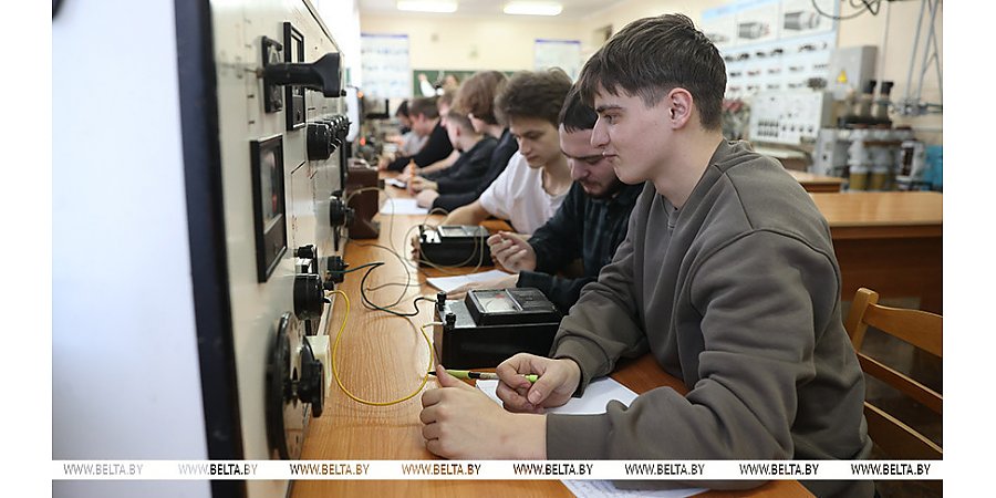 Сильные кадры - сильная экономика. Почему Александр Лукашенко продвигает целевое обучение