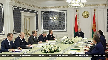 "Вопрос сродни независимости государства" - Лукашенко требует преодолеть спад в нефтепереработке