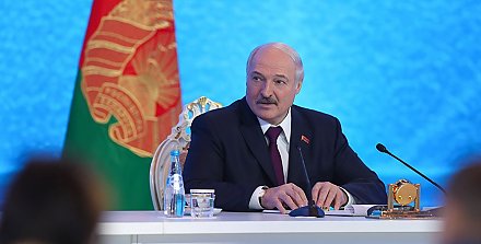 "Большой разговор с Президентом" - Александр Лукашенко встречается с журналистами и представителями общественности. Прямая трансляция