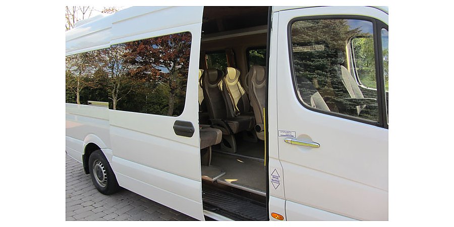 В Беларуси планируют изменить работу регионального транспорта. Какую альтернативу маршруткам предлагают?