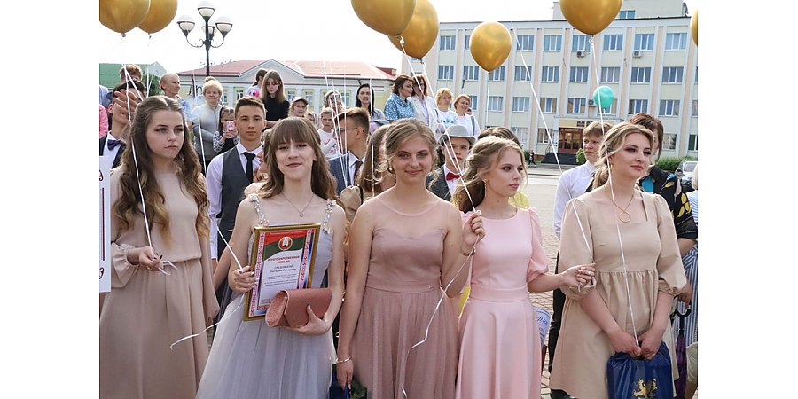 Выпускники Вороновского района примут участие в республиканском «Последнем звонке»