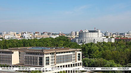 В каких районах Беларуси сегодня могут быть дожди и грозы, рассказали синоптики