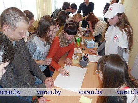 Волонтеры отряда Красного Креста «Доброе сердце» из Полецкишек продолжают свой проект «Не стань жертвой»