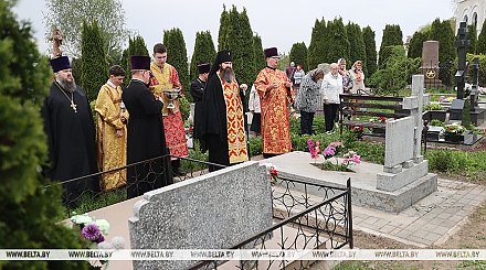 "Память - самое важное, что есть у человека". Как гродненцы проводят Радуницу