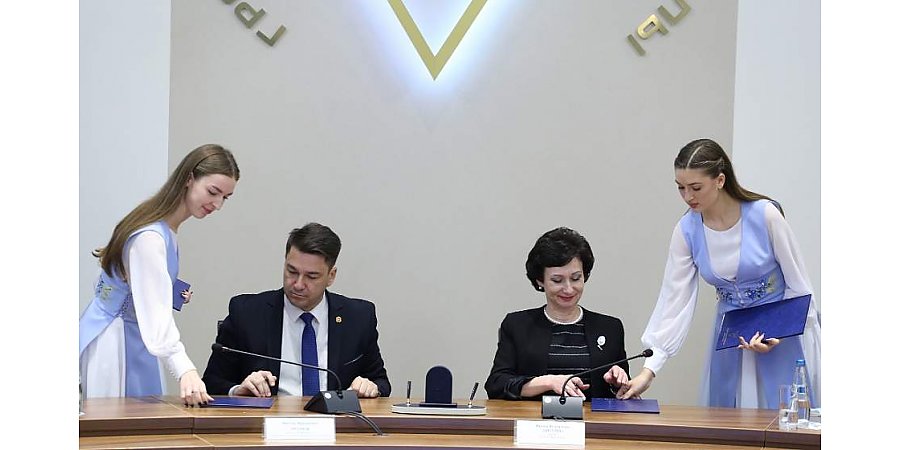 В ГрГУ имени Янки Купалы состоялась церемония подписания плана работы Инновационного медийного кластера на 2022 год