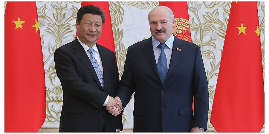 Александр Лукашенко и Си Цзиньпин обменялись поздравлениями по случаю 30-летия дипотношений Беларуси и Китая