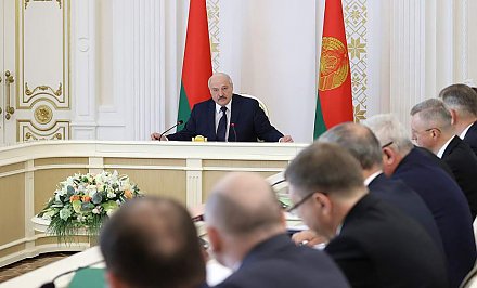 Тема недели: Александр Лукашенко собрал совещание по вопросам сотрудничества с Россией
