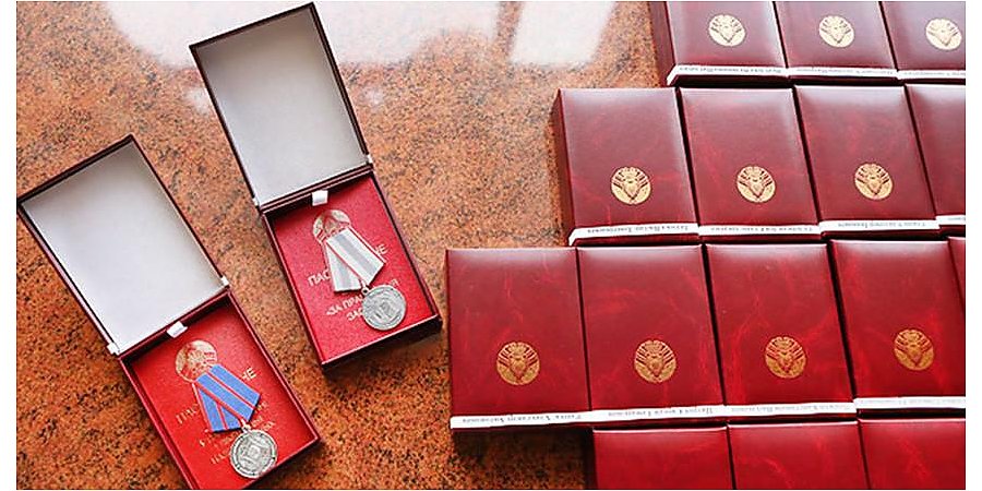 За плённую працу. Больш за 30 жыхароў Гродзеншчыны ўзнагароджаны дзяржаўнымі ўзнагародамі. Сярод іх — прадстаўнікі Воранаўшчыны