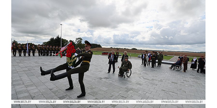 От Кургана Славы до Ржева: стартовал супермарафон инвалидов-колясочников Союзного государства