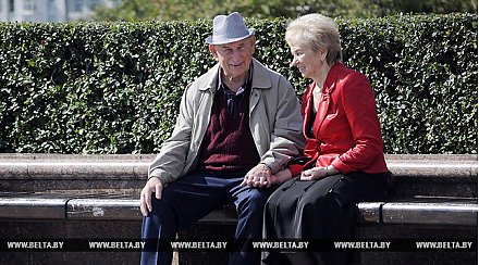 Минтруда прокомментировало вопросы страхового стажа для назначения трудовой пенсии