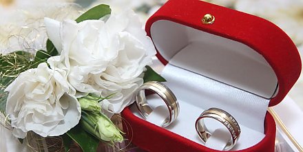 Брачный договор ежегодно заключают свыше 4 тыс. пар в Беларуси