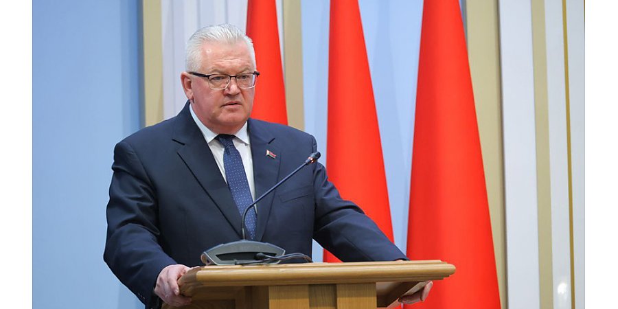 "Не допустить дестабилизации обстановки". Карпенко обсудил предвыборную тематику с коллективом МВД