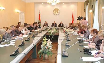 Семен Шапиро: «Каравай наш весомый, и наши труженики с гордостью везут его на «Дожинки-2011»