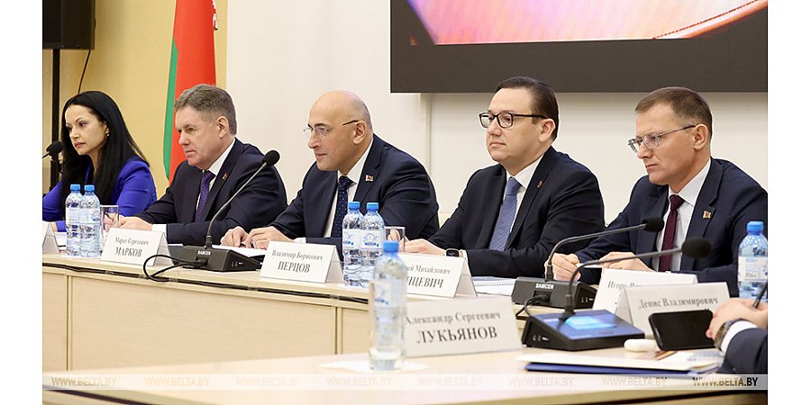 Защитить от фейков и лжи. Перцов заявил о важности госрегулирования всего медиаландшафта страны