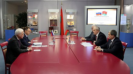 Сергеенко: Беларусь и Россия продолжат защищать память и правду об общих страницах истории