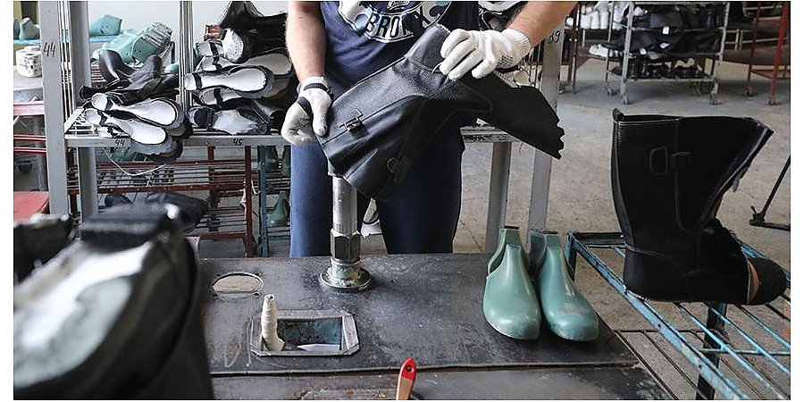 Агентство по управлению активами выкупит задолженность по кредитам Лидской обувной фабрики