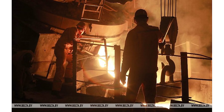 Politico: ЕC планирует запретить ввоз из России стальной продукции, драгоценных камней и металлов