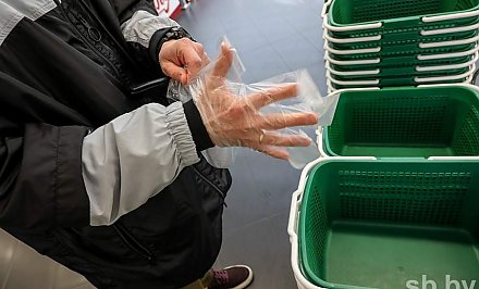 Надевать ли в магазине перчатки? «Золотые правила» гигиены во время пандемии COVID-19 от доктора медицинских наук