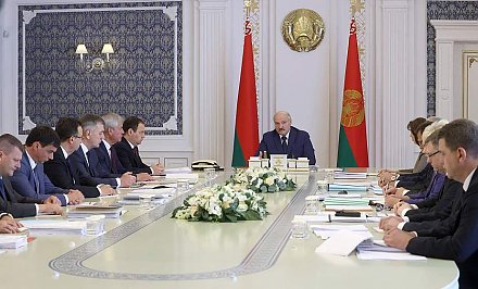 Тема недели: Александр Лукашенко собрал совещание с руководством Совмина