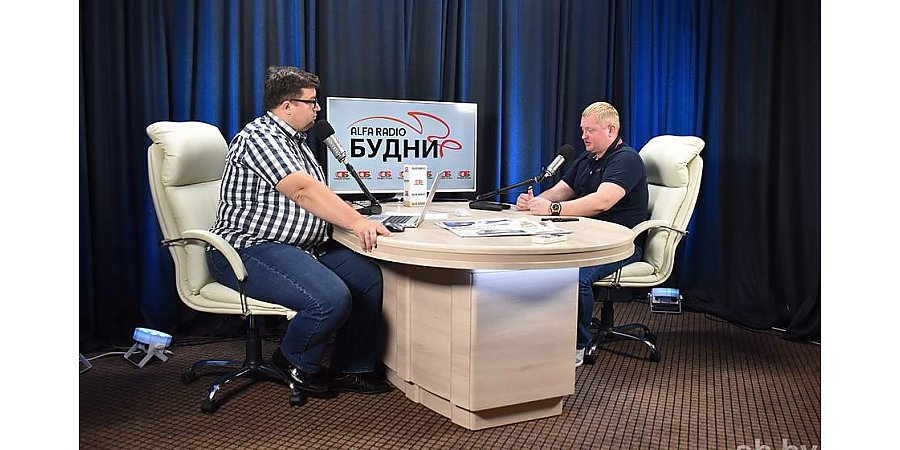 Политолог Александр Шпаковский о покушении на Григория Азарёнка: "Это определенного рода технология запугивания, когда пытаются заставить замолчать сторонников власти"