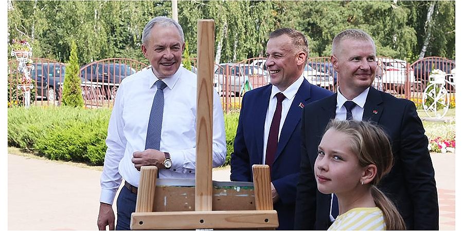 "Не только выявить недостатки, но и оперативно их устранить". Игорь Сергеенко о мониторинге школ