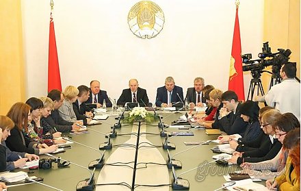 Заместитель председателя Гродненского облисполкома Виктор Лискович провел прием граждан